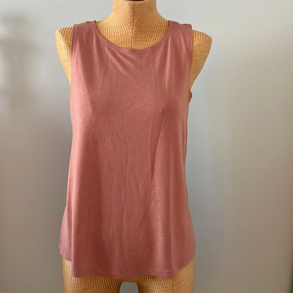 Free Fly sleeveless tee
